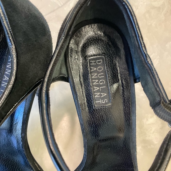 Douglas Hannant Heels Sandals, Black Suede, 3.5” heel, Sz 8 /38.5
Made in Italy - Picture 6 of 12